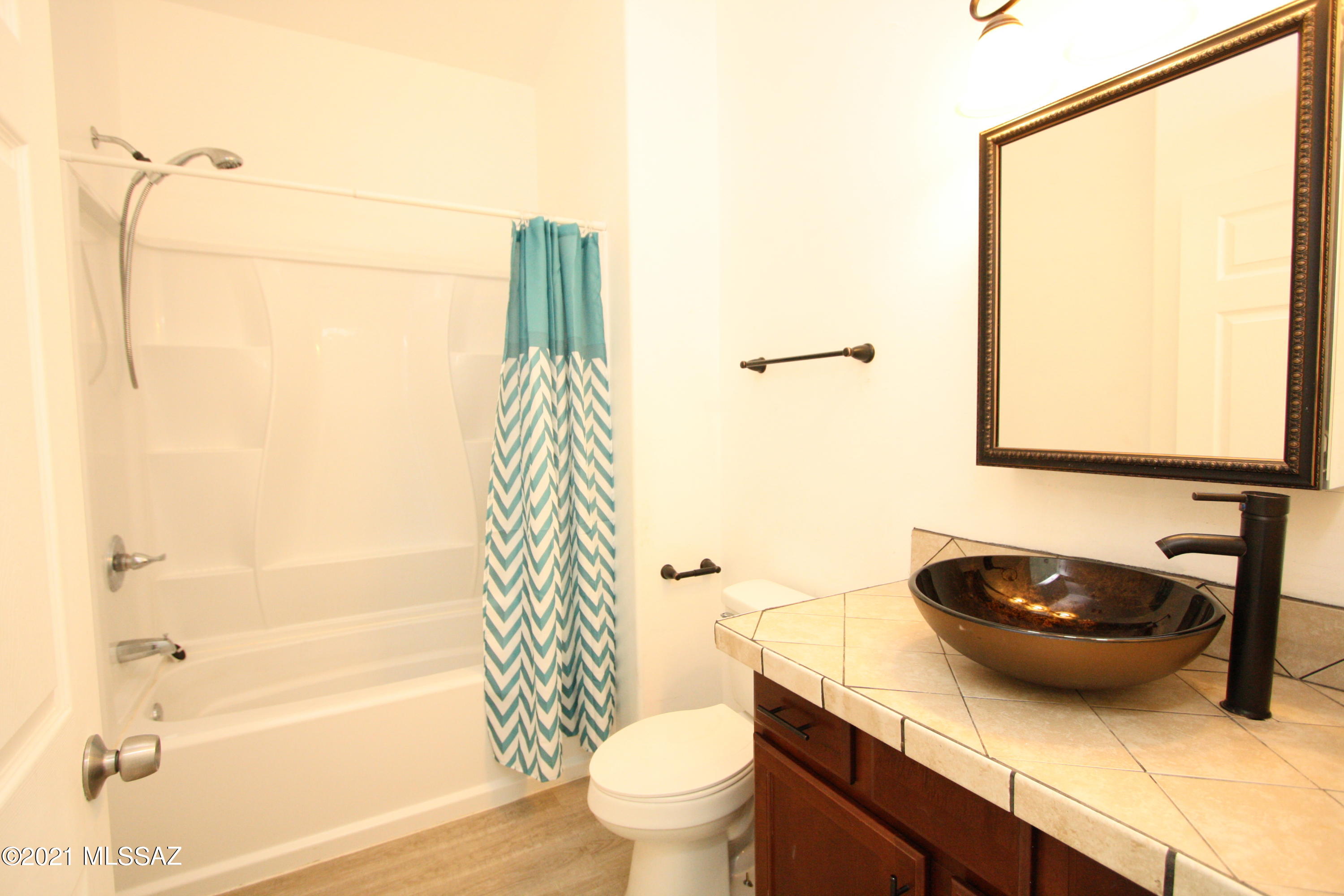Unsubdivided - Residential Lease