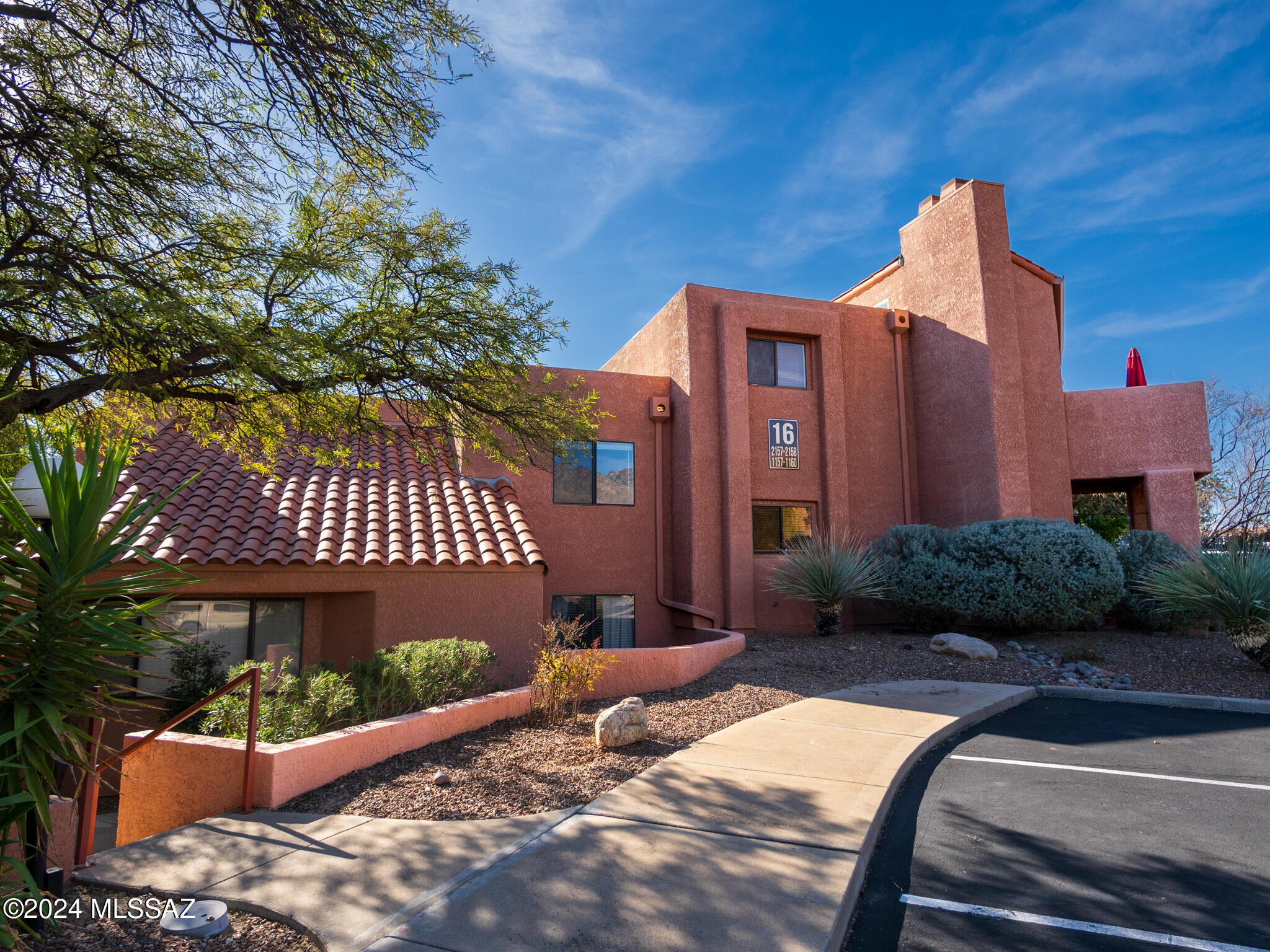 Ventana Vista Condominiums - Residential Lease