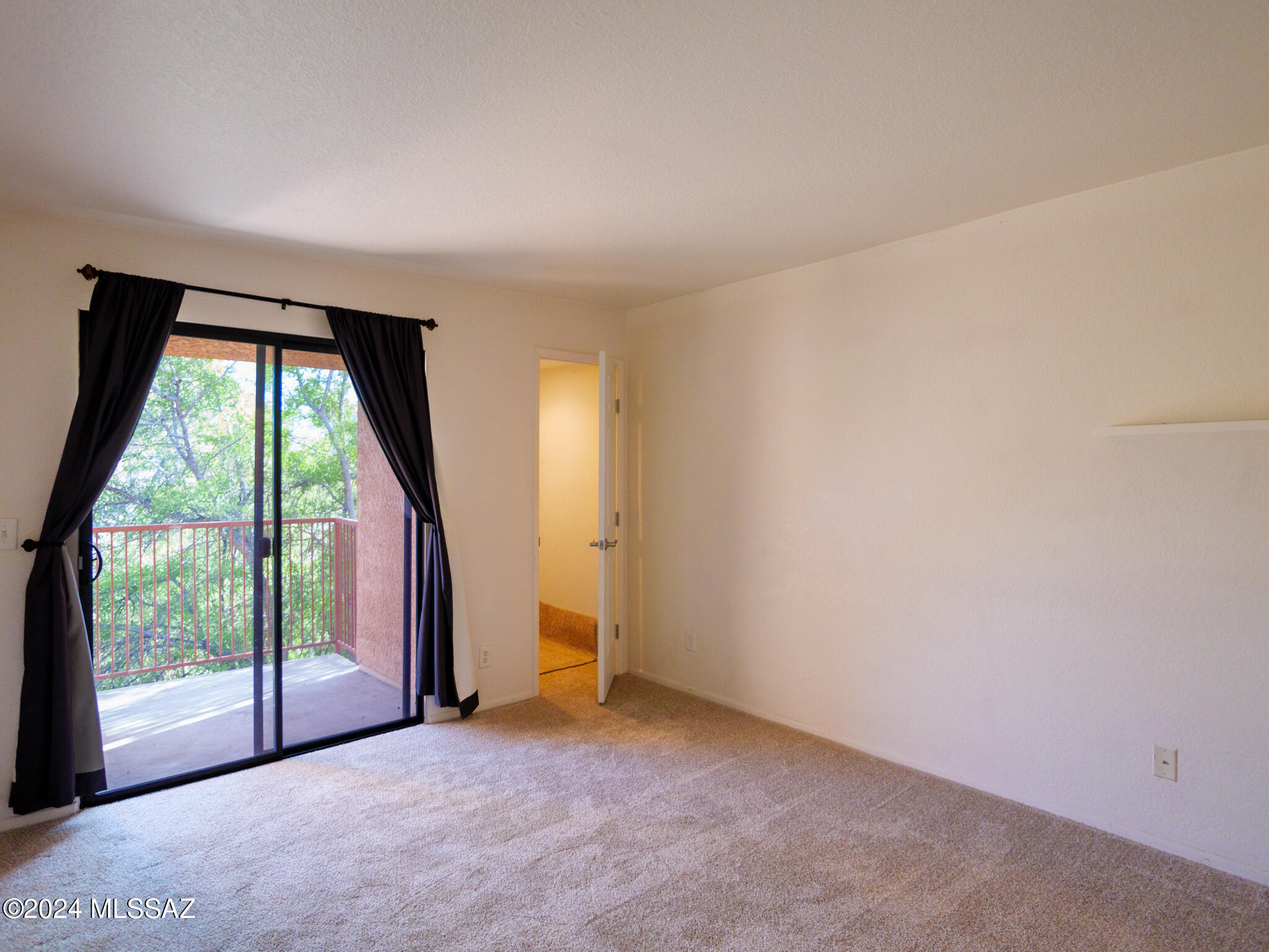 Ventana Vista Condominiums - Residential Lease
