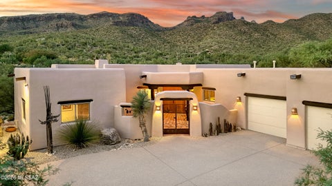 Photo of 9397 Sanctuary Place, Tucson, AZ 85749 (MLS # 22625178)