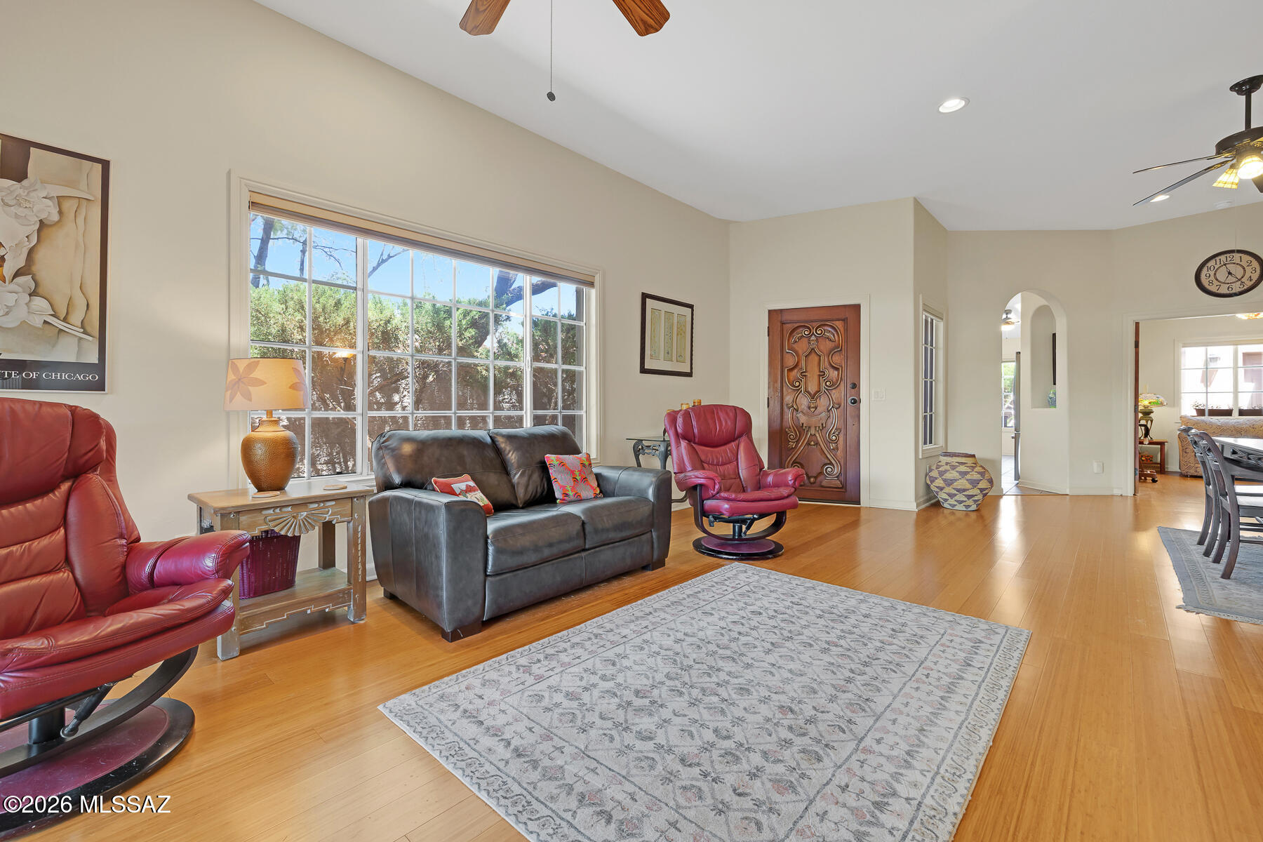 6352 N Skyline Court
