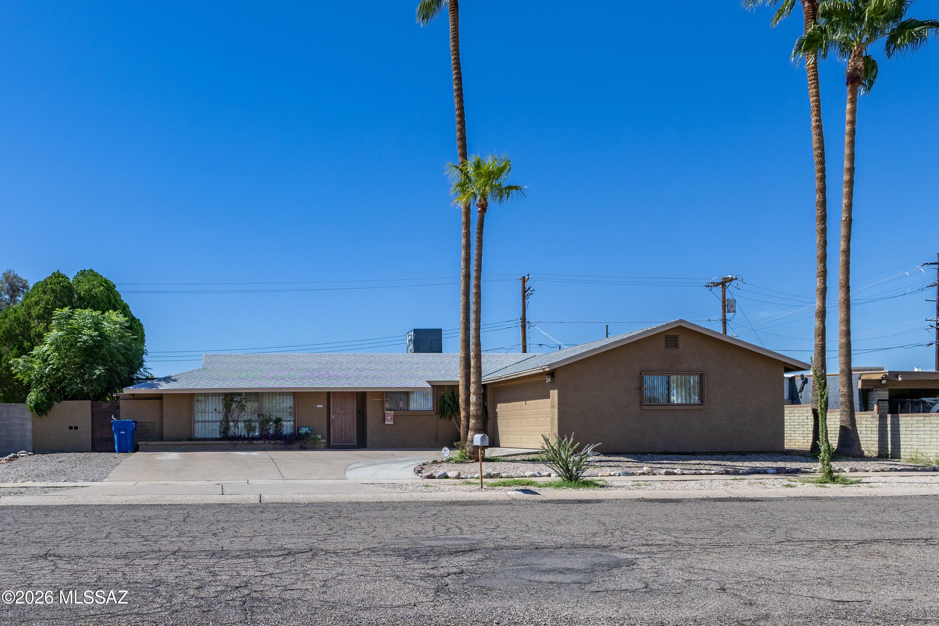 7110 E 34th Street E