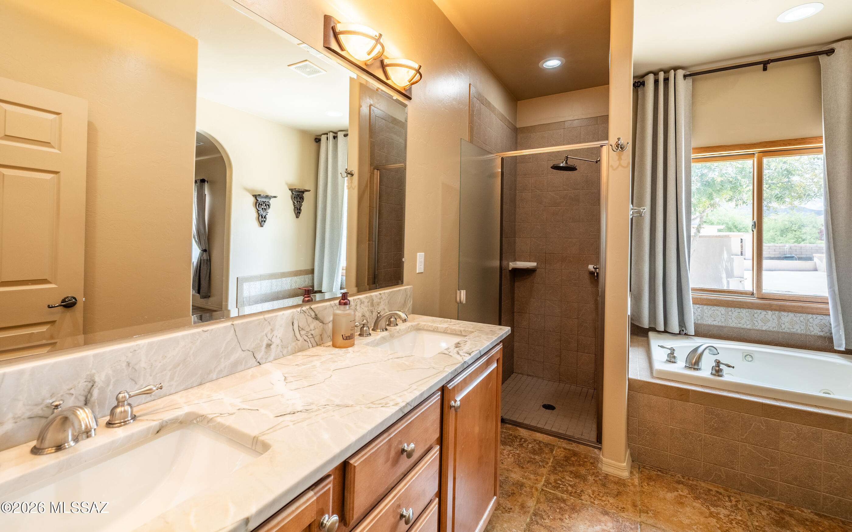 New Tucson Unit NO. 30 - Residential