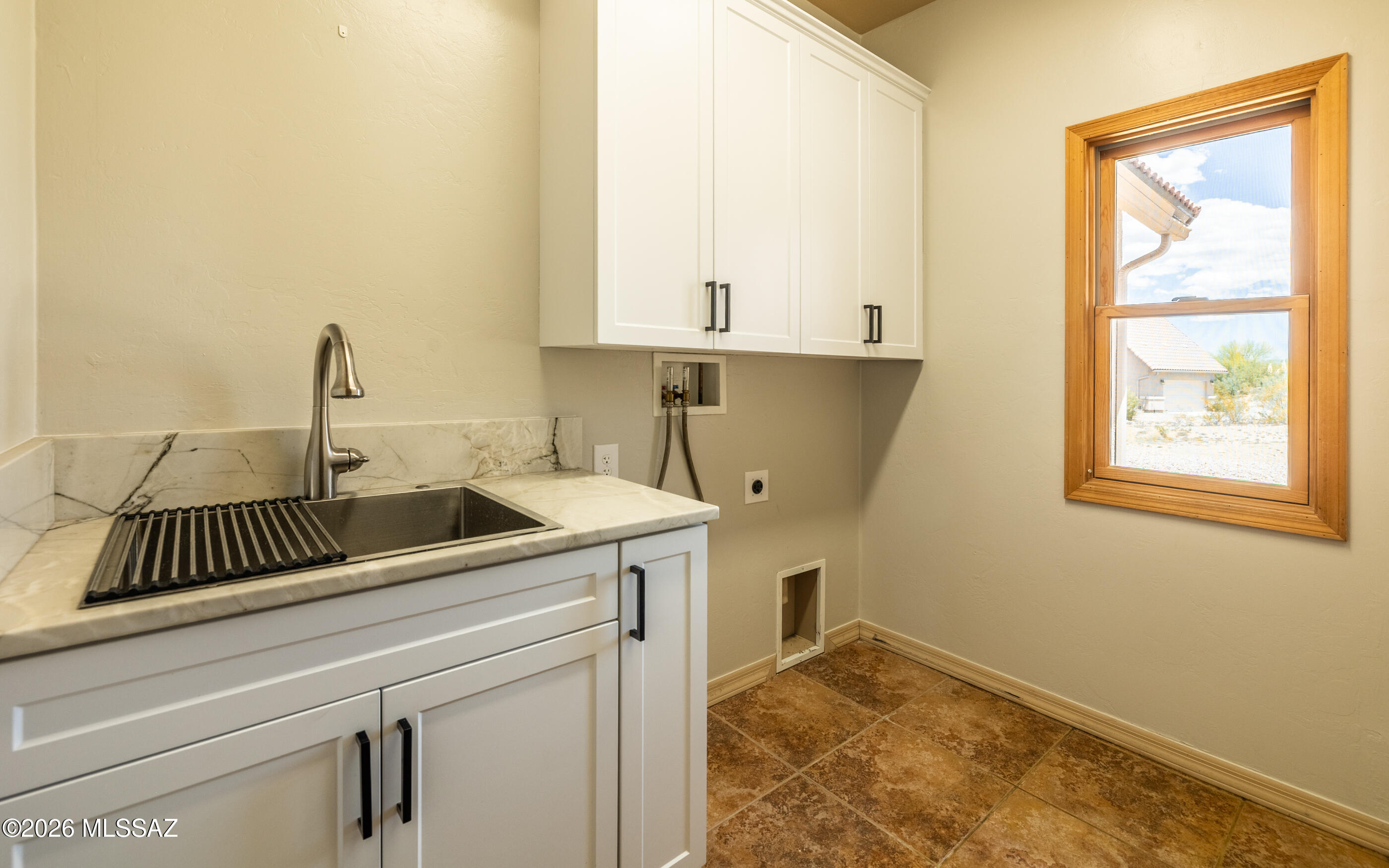 New Tucson Unit NO. 30 - Residential