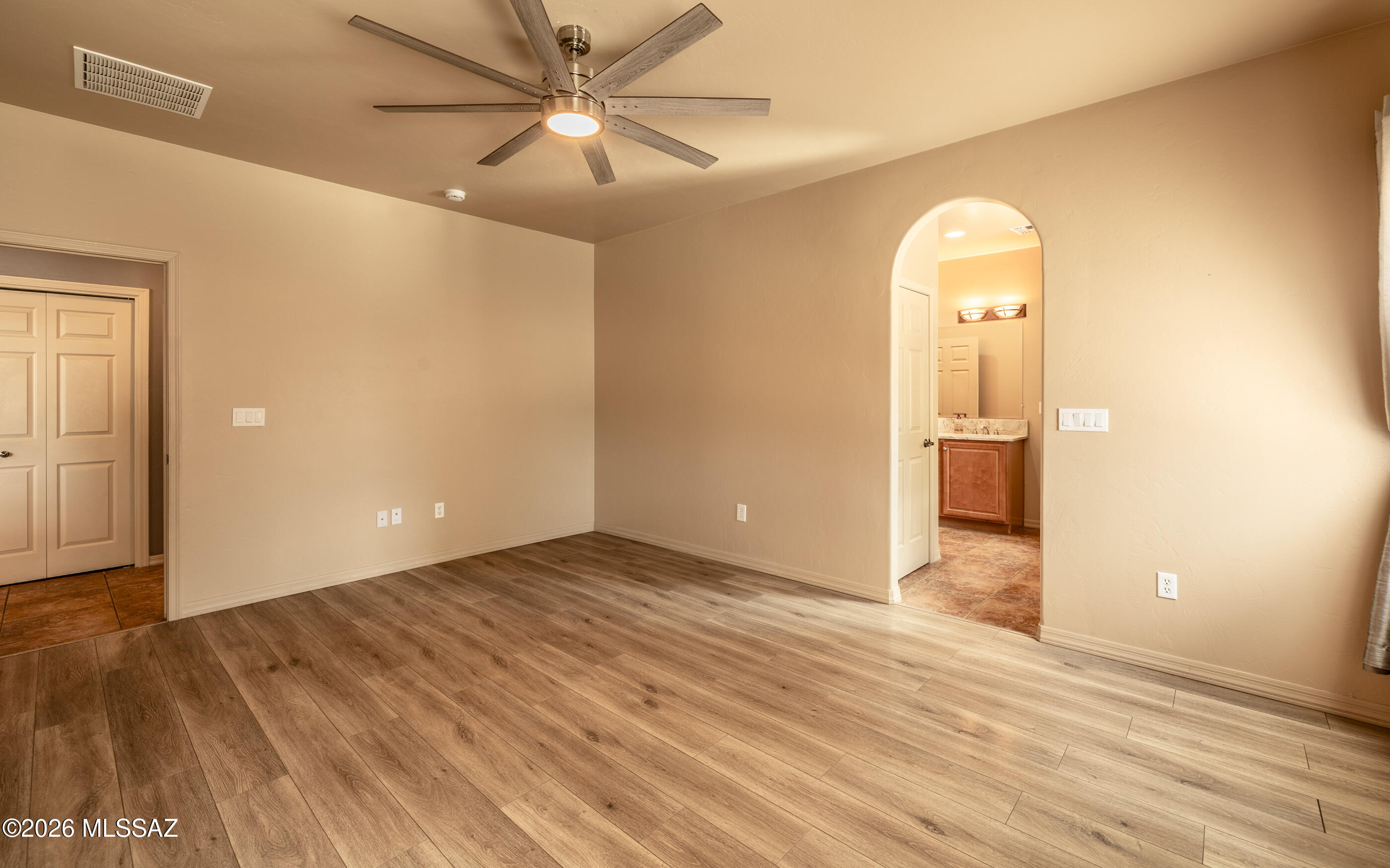 New Tucson Unit NO. 30 - Residential