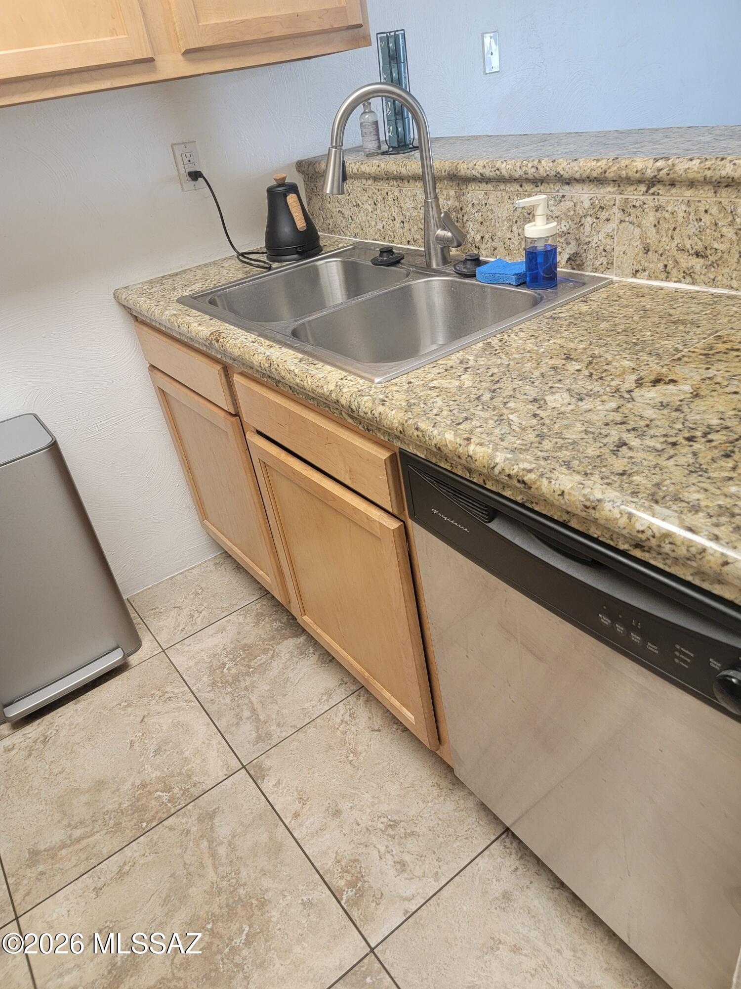 951 N Euclid Avenue 137