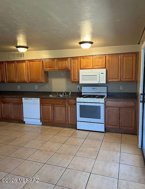 Mission Heights NO. 5 (1-102) - Residential Lease