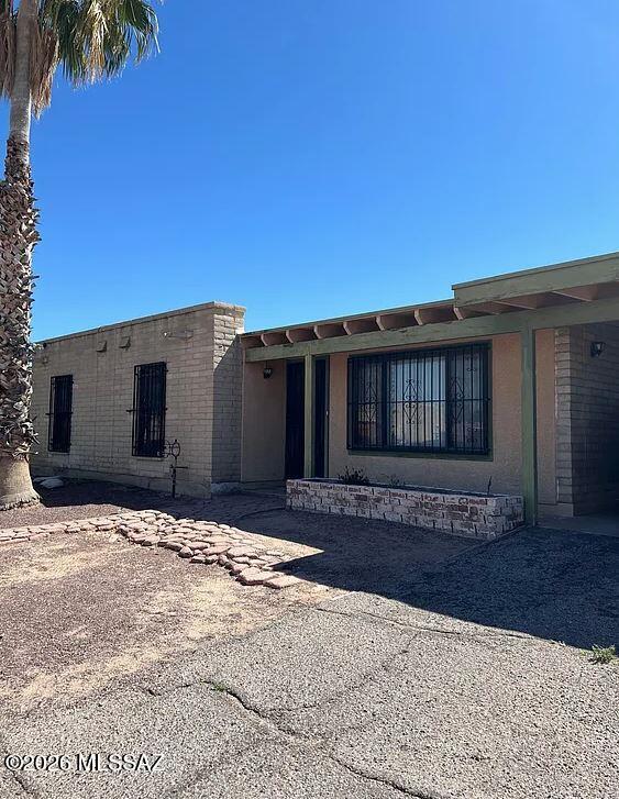 Mission Heights NO. 5 (1-102) - Residential Lease