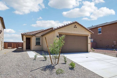Photo of 12408 N Bella Victoria Road, Marana, AZ 85658 (MLS # 22621628)