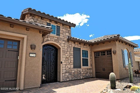 Photo of 6719 W Kaibab Trail, Marana, AZ 85658 (MLS # 22614963)