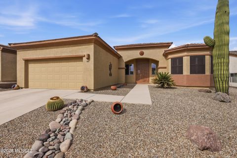 Photo of 964 W Bosch Drive, Green Valley, AZ 85614 (MLS # 22609447)