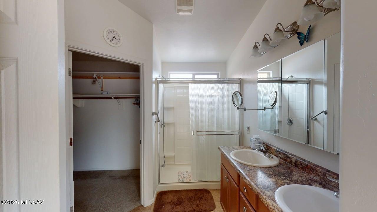 Interstate 10 and Kolb Road - Residential Lease