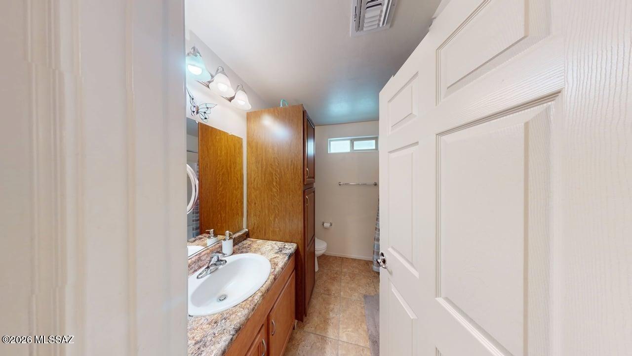 Interstate 10 and Kolb Road - Residential Lease