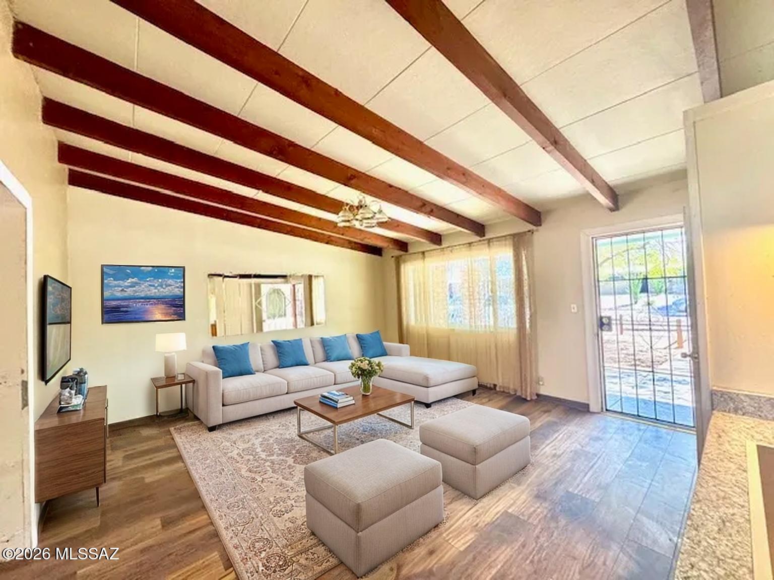 Kingston Knolls Terrace - Residential