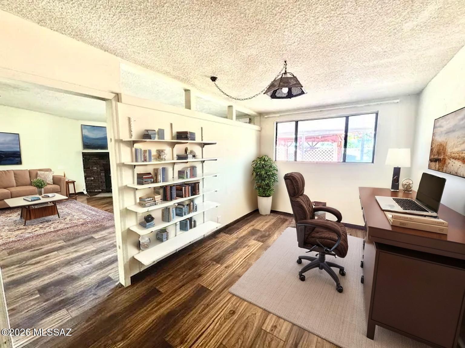Kingston Knolls Terrace - Residential