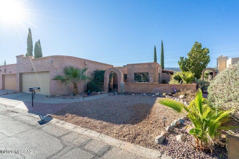 Photo of 2788 S Via Del Bac, Green Valley, AZ 85622 (MLS # 22621907)