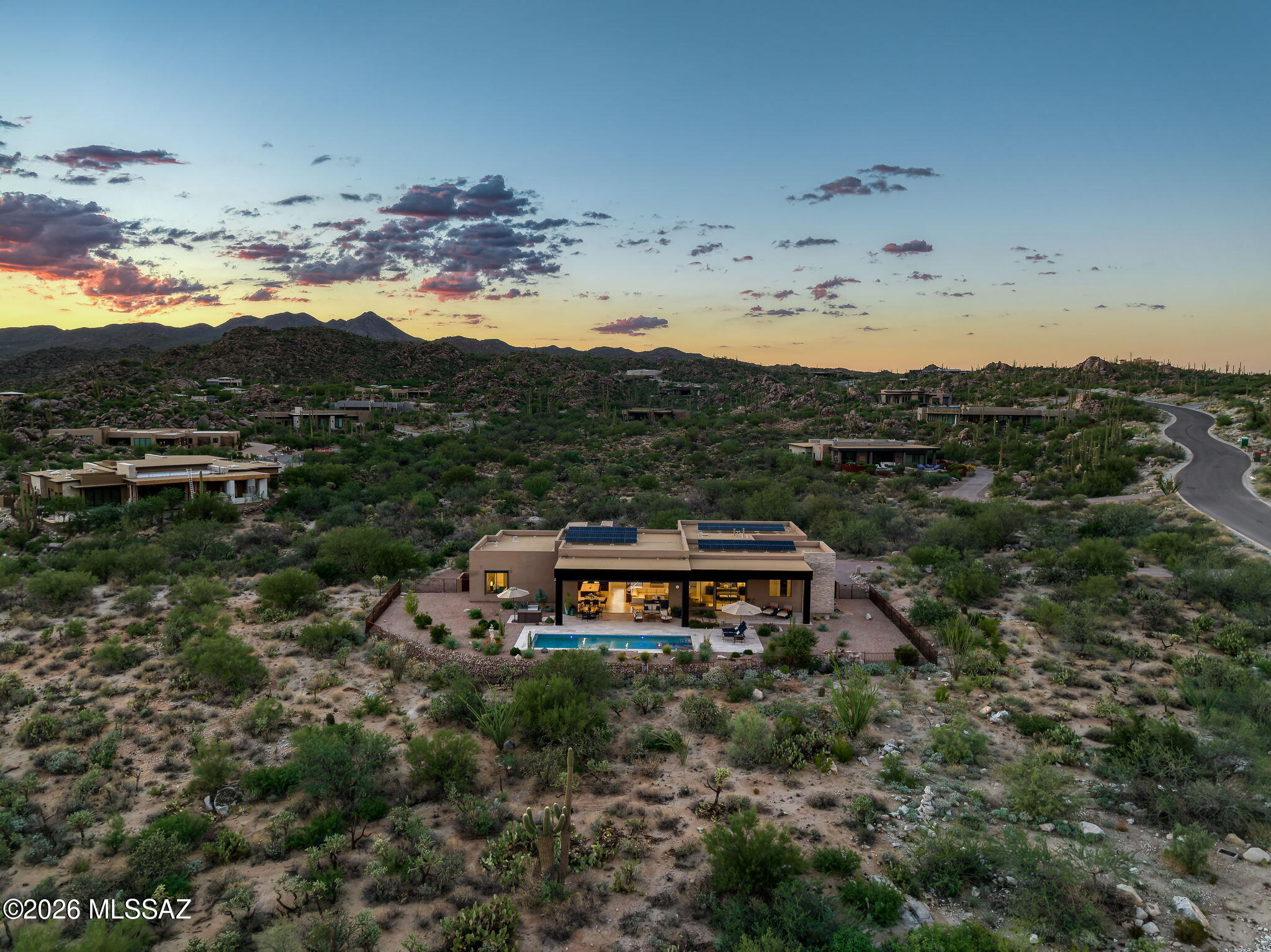 1814 W Tortolita Mountain Circle