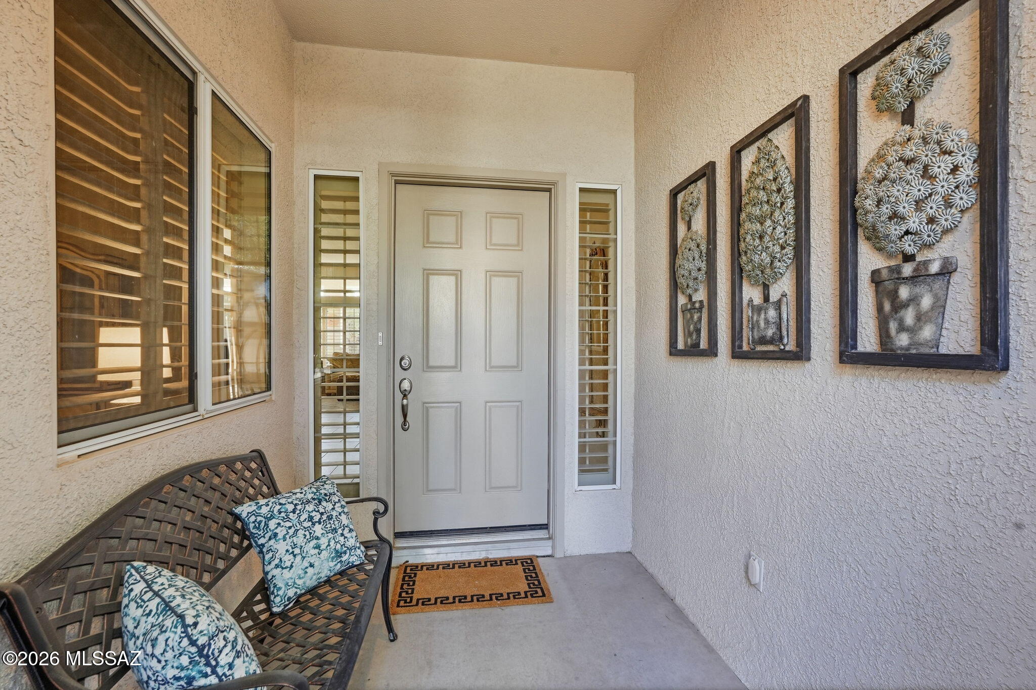 2232 E Sausalito Trail