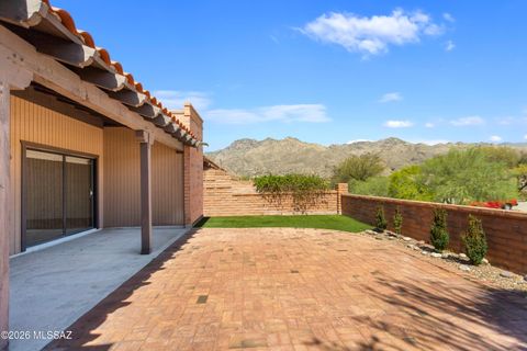 Photo of 5372 N Strada De Rubino, Tucson, AZ 85750 (MLS # 22607280)