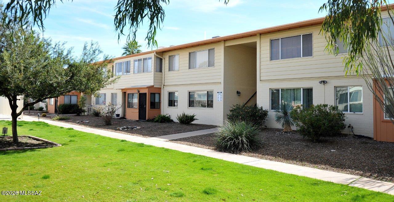 Sherwood Village Terrace (1-85) - Residential