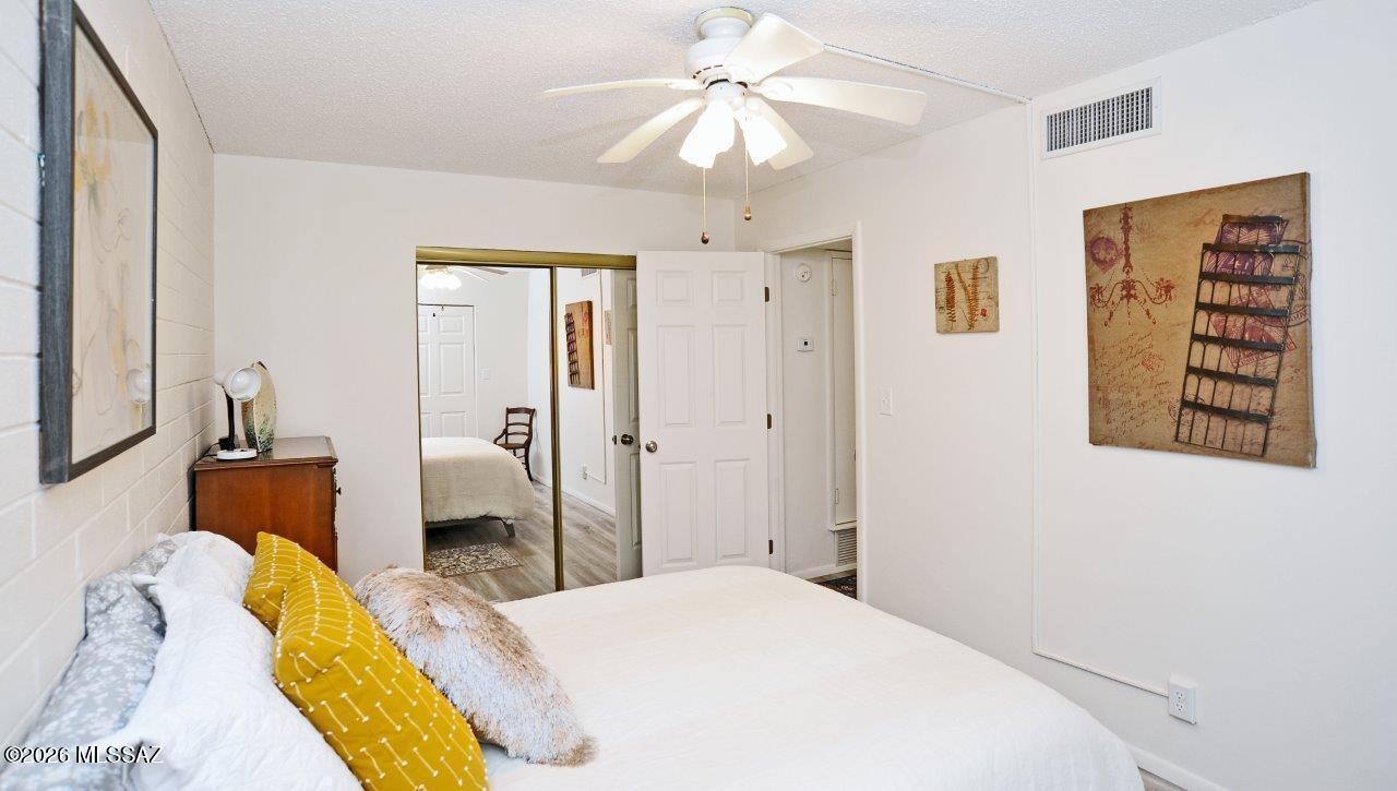 Sherwood Village Terrace (1-85) - Residential
