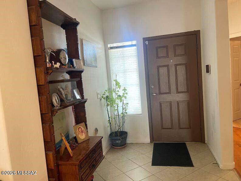 2191 N Avenida Del Polen
