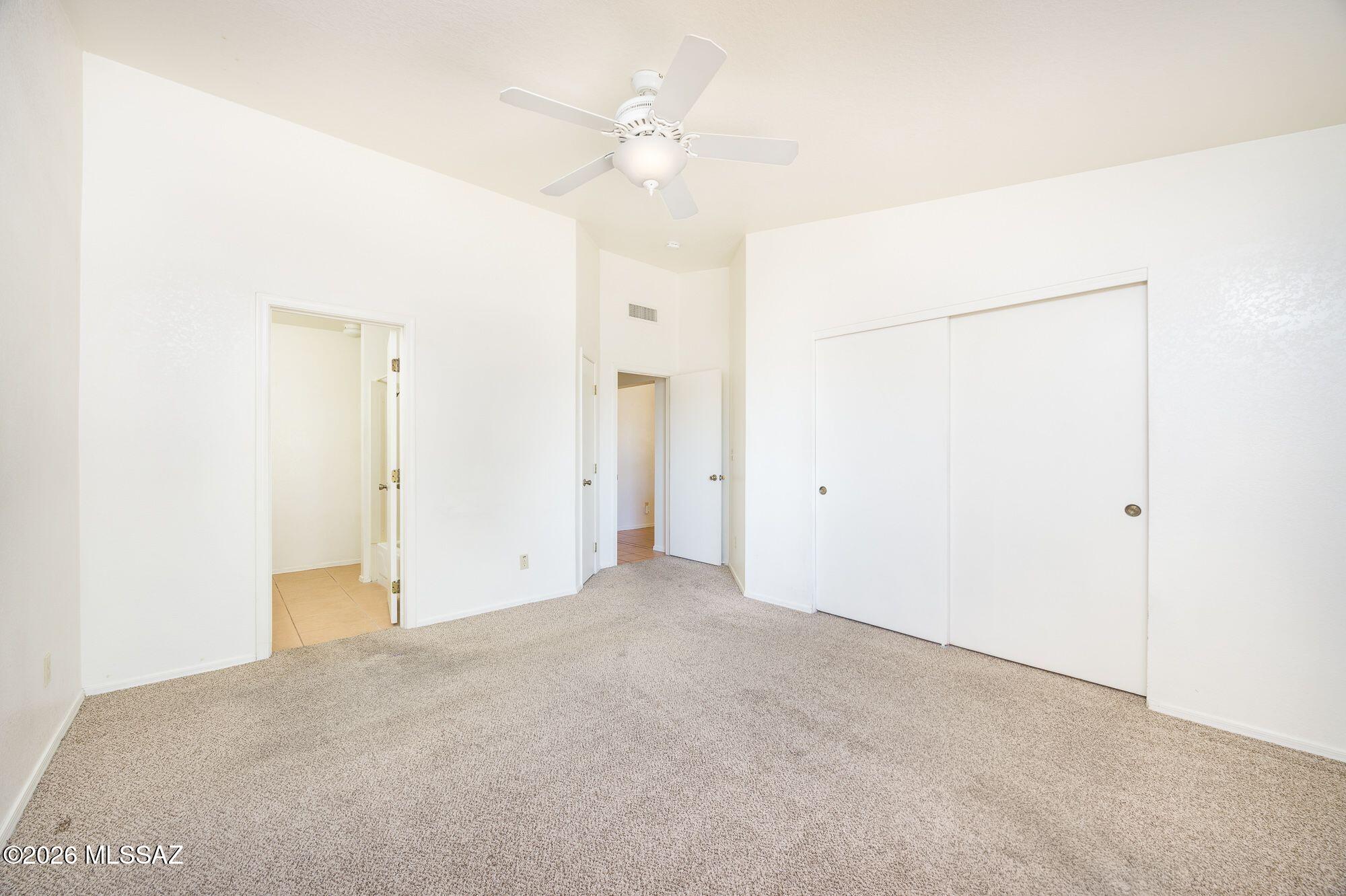 Country Club(1-221) - Residential
