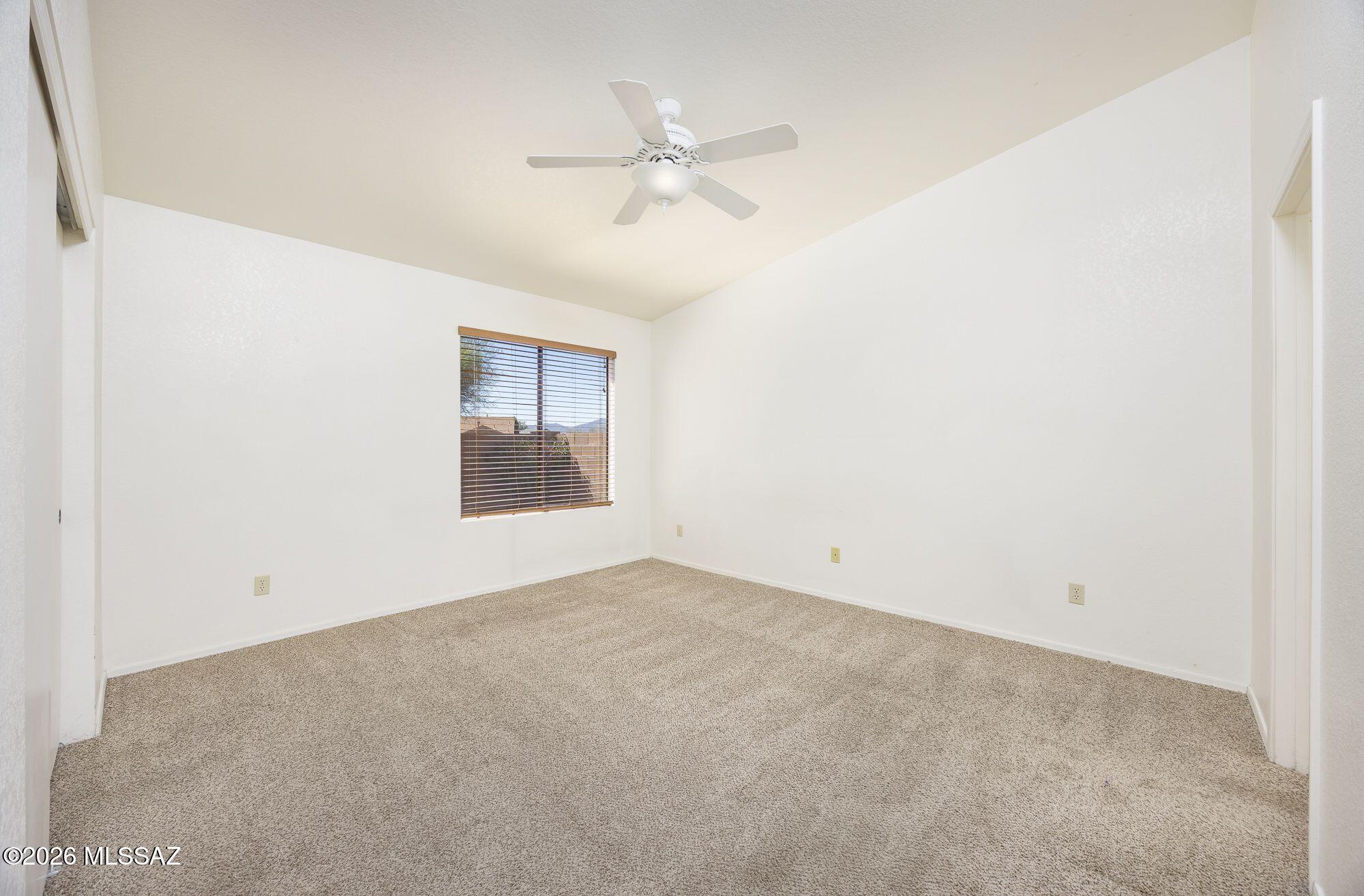 Country Club(1-221) - Residential