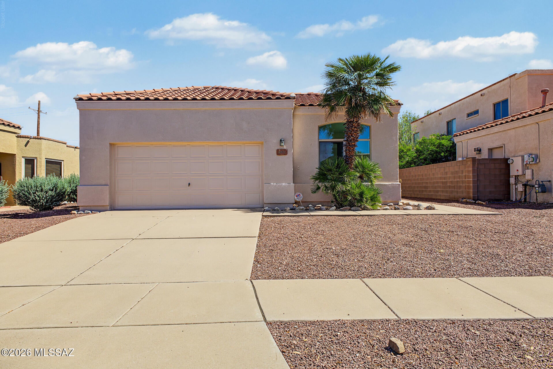 8453 S Camino Bengala
