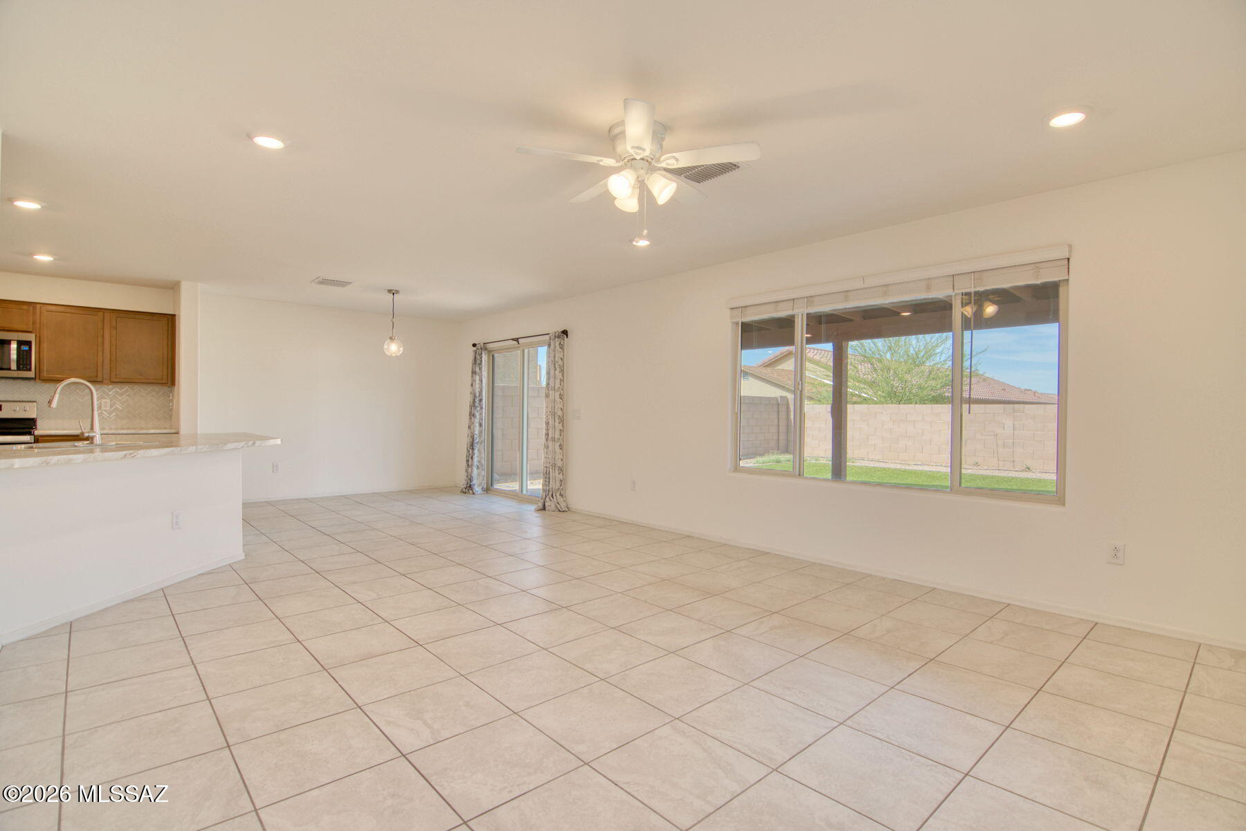 Bella Tierra - Residential