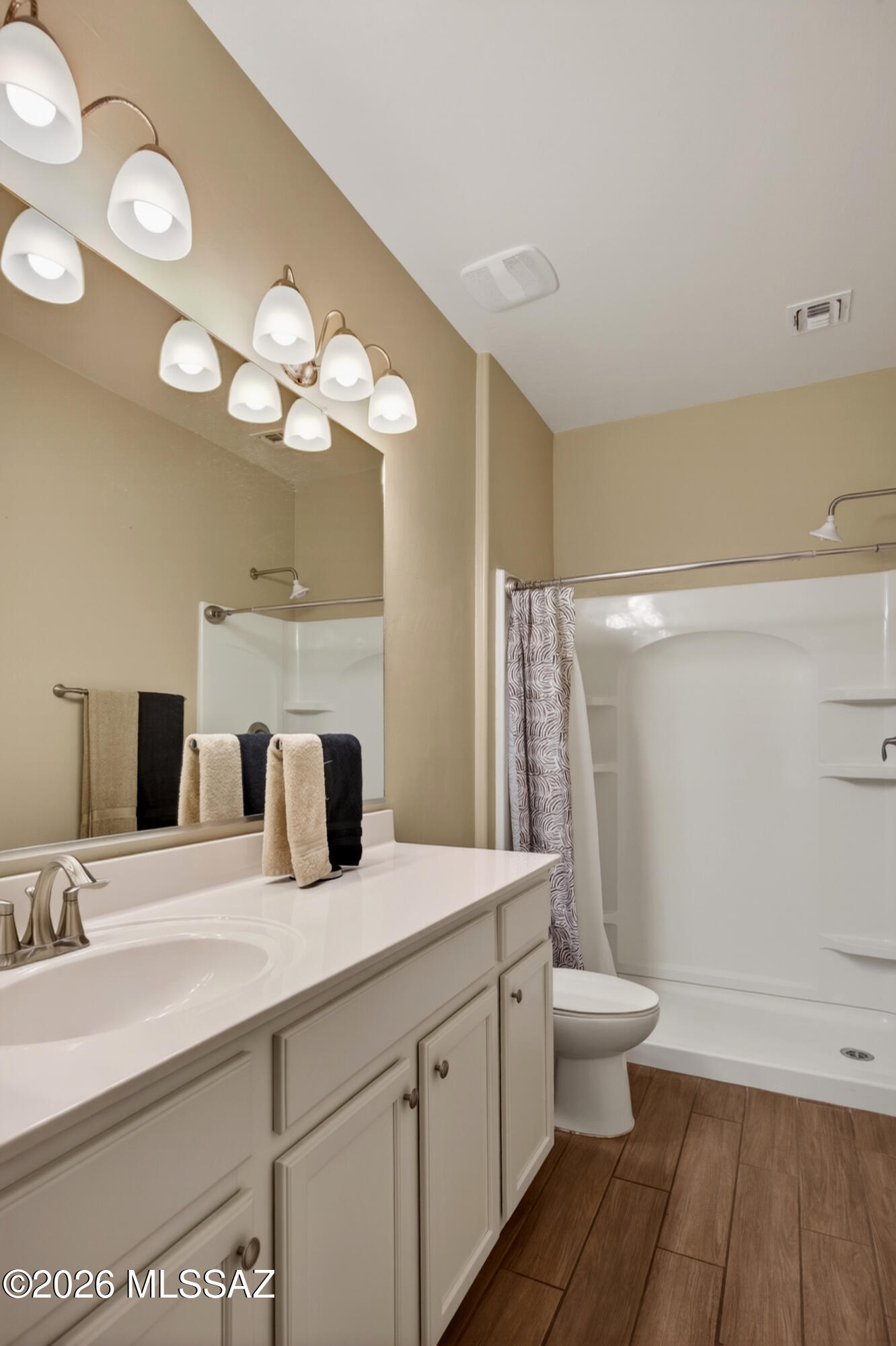 New Tucson Unit NO. 5 (1-312) - Residential