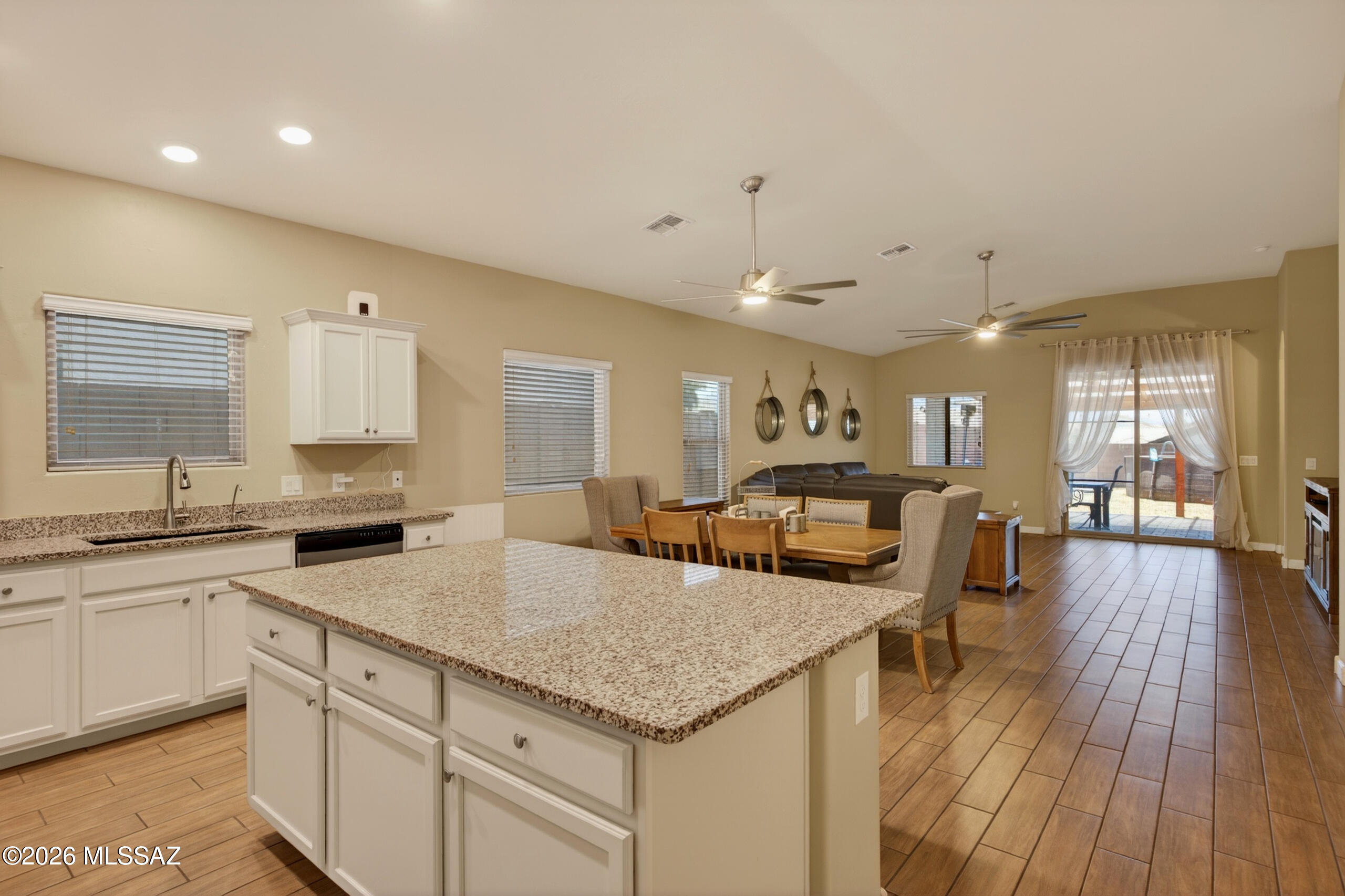 New Tucson Unit NO. 5 (1-312) - Residential
