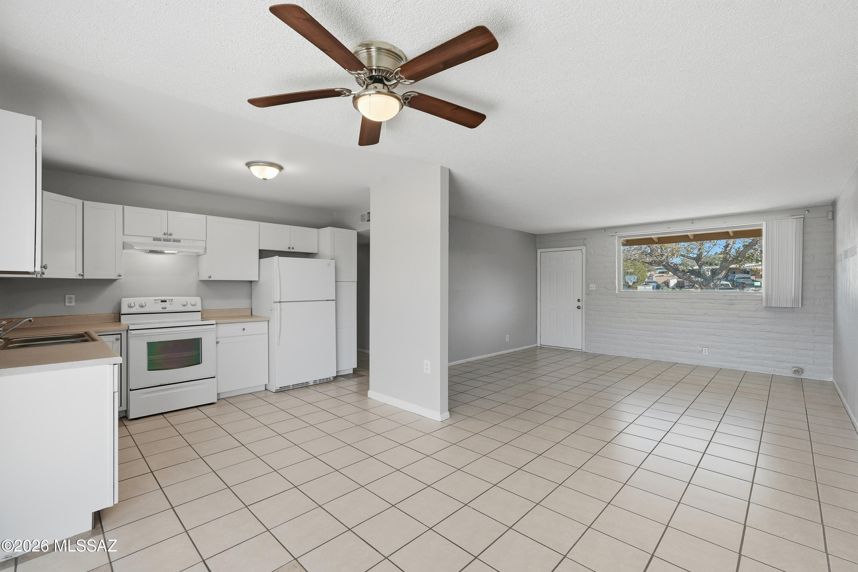 Sherwood Village Terrace (1-85) - Residential Lease