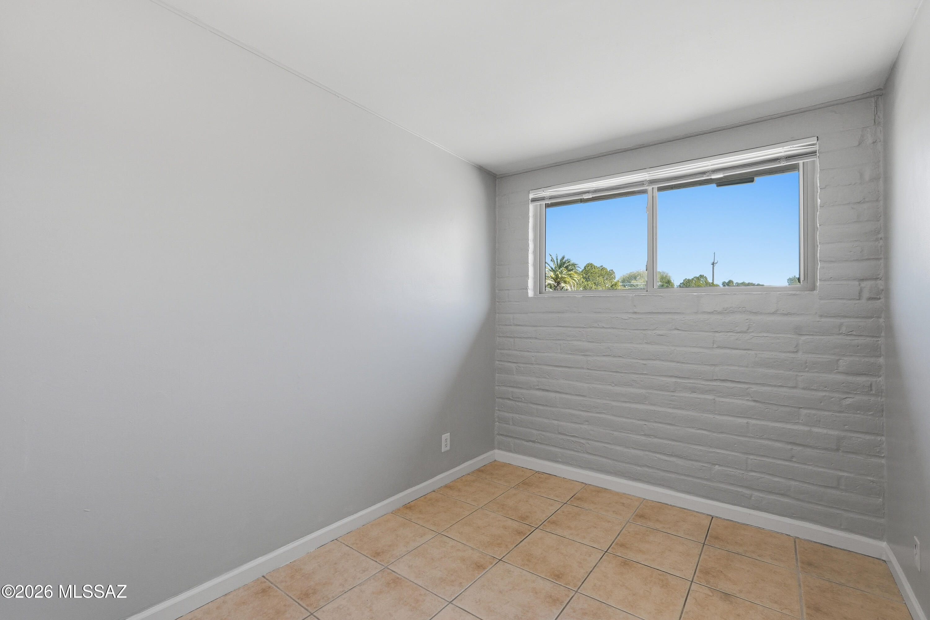 Sherwood Village Terrace (1-85) - Residential Lease
