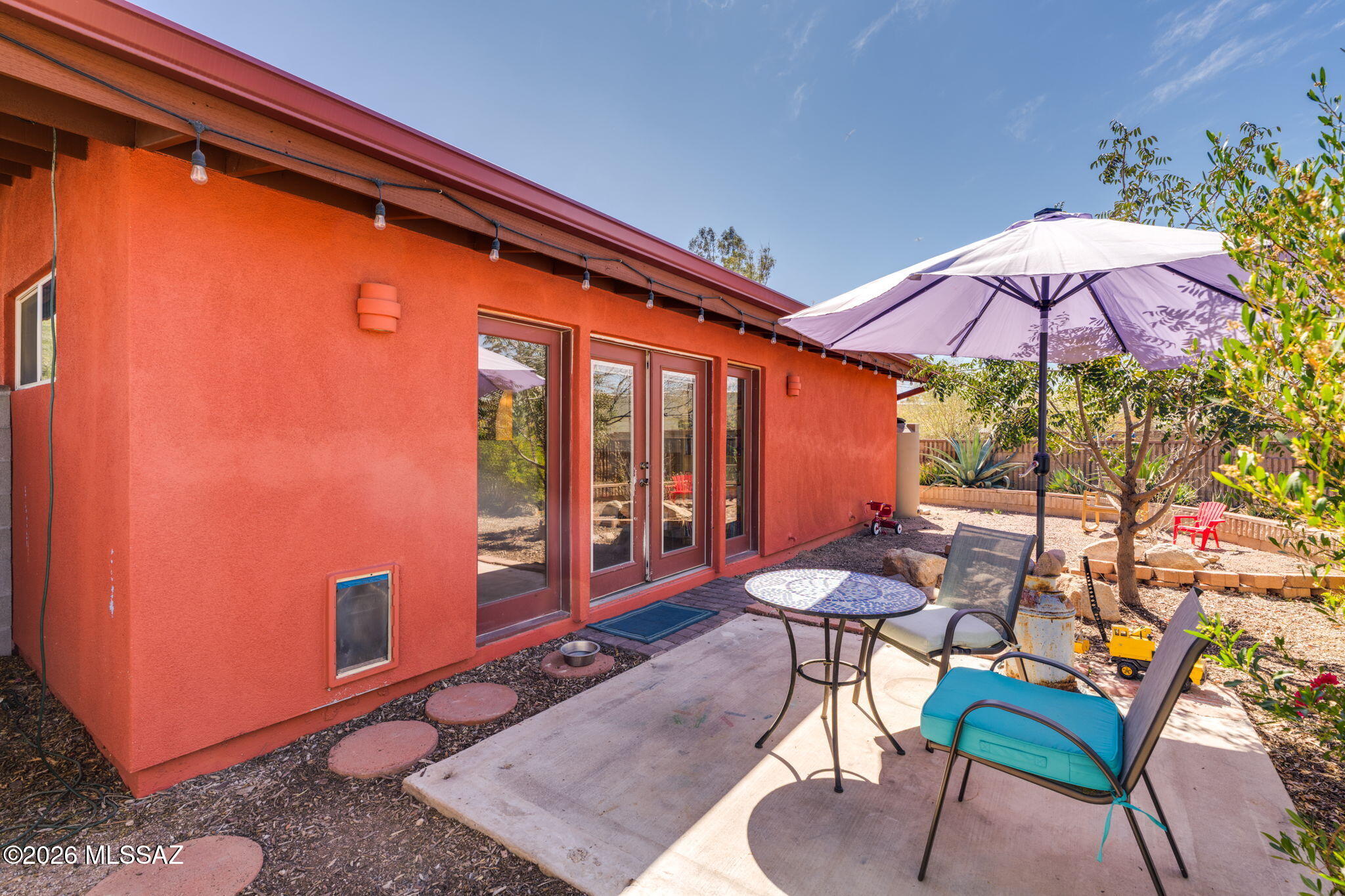 El Cerrito Est - Residential