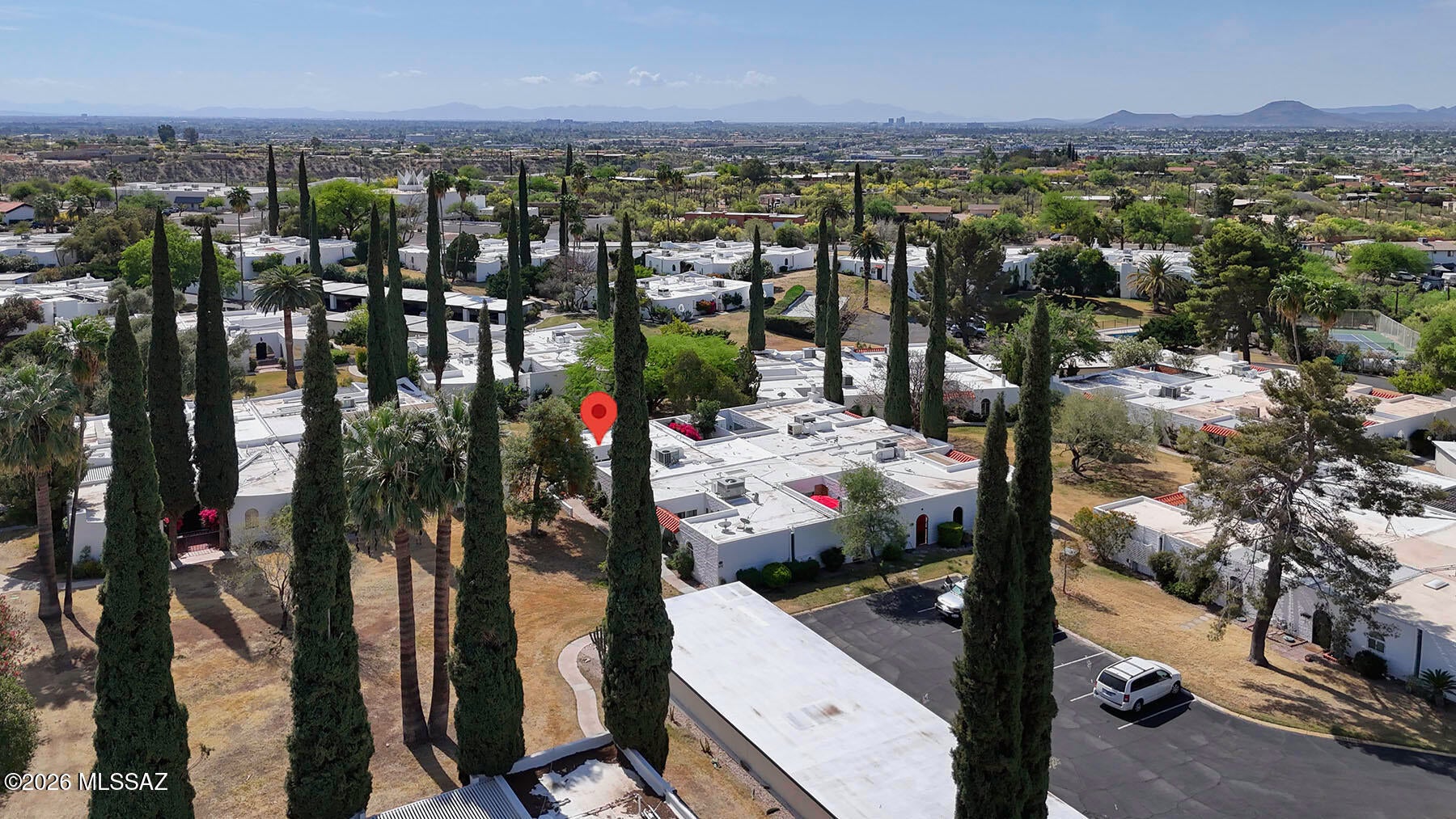 719 W LAS LOMITAS Road
