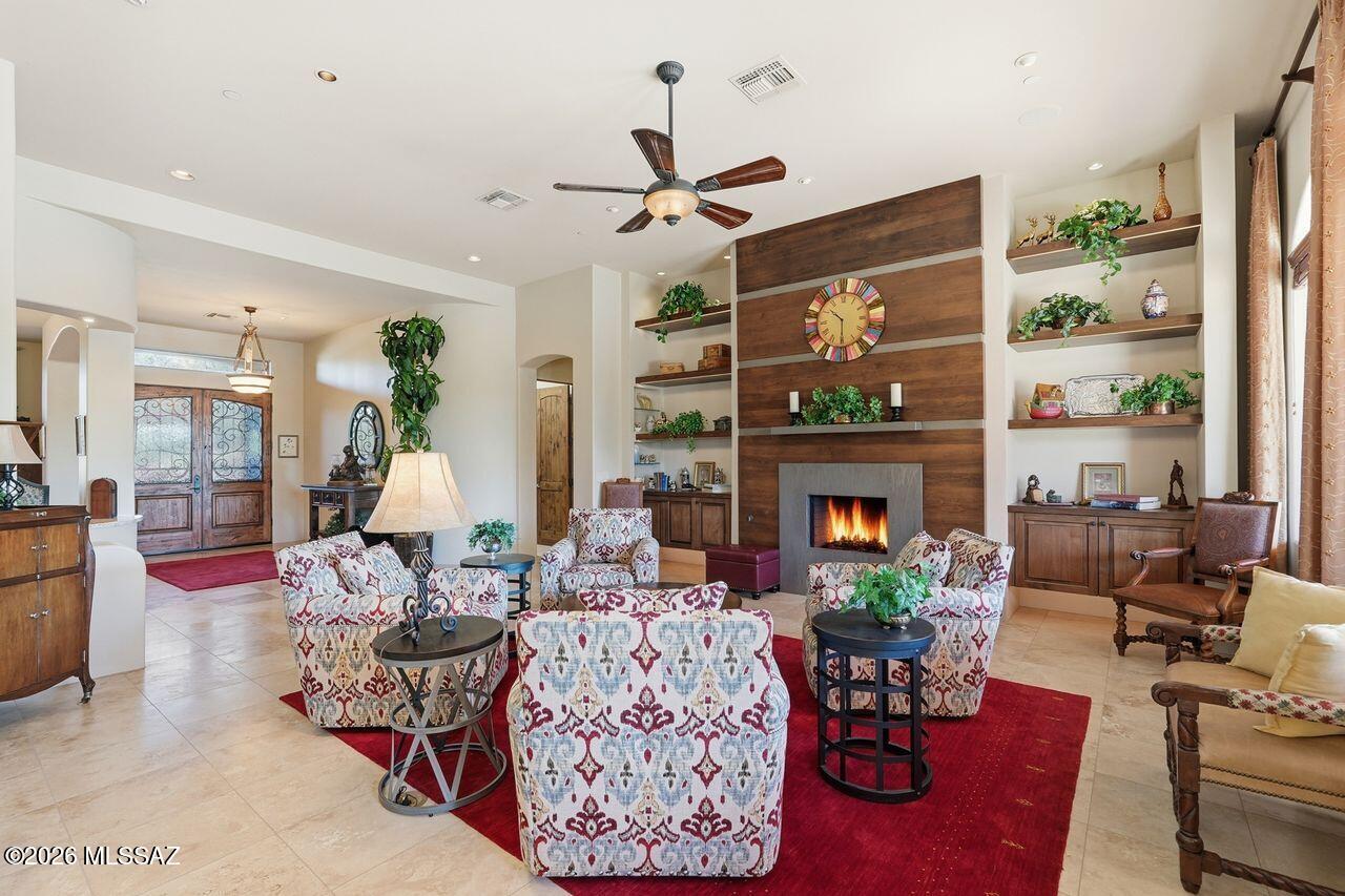 Dos Lagos at Dove Mountain (1-91) - Residential