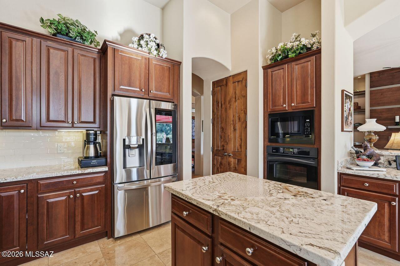 Dos Lagos at Dove Mountain (1-91) - Residential