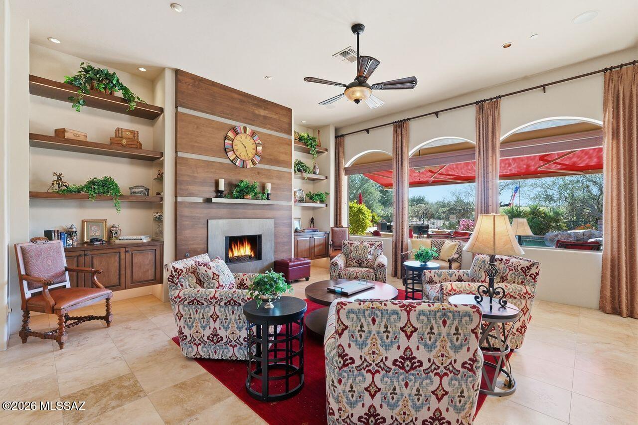Dos Lagos at Dove Mountain (1-91) - Residential