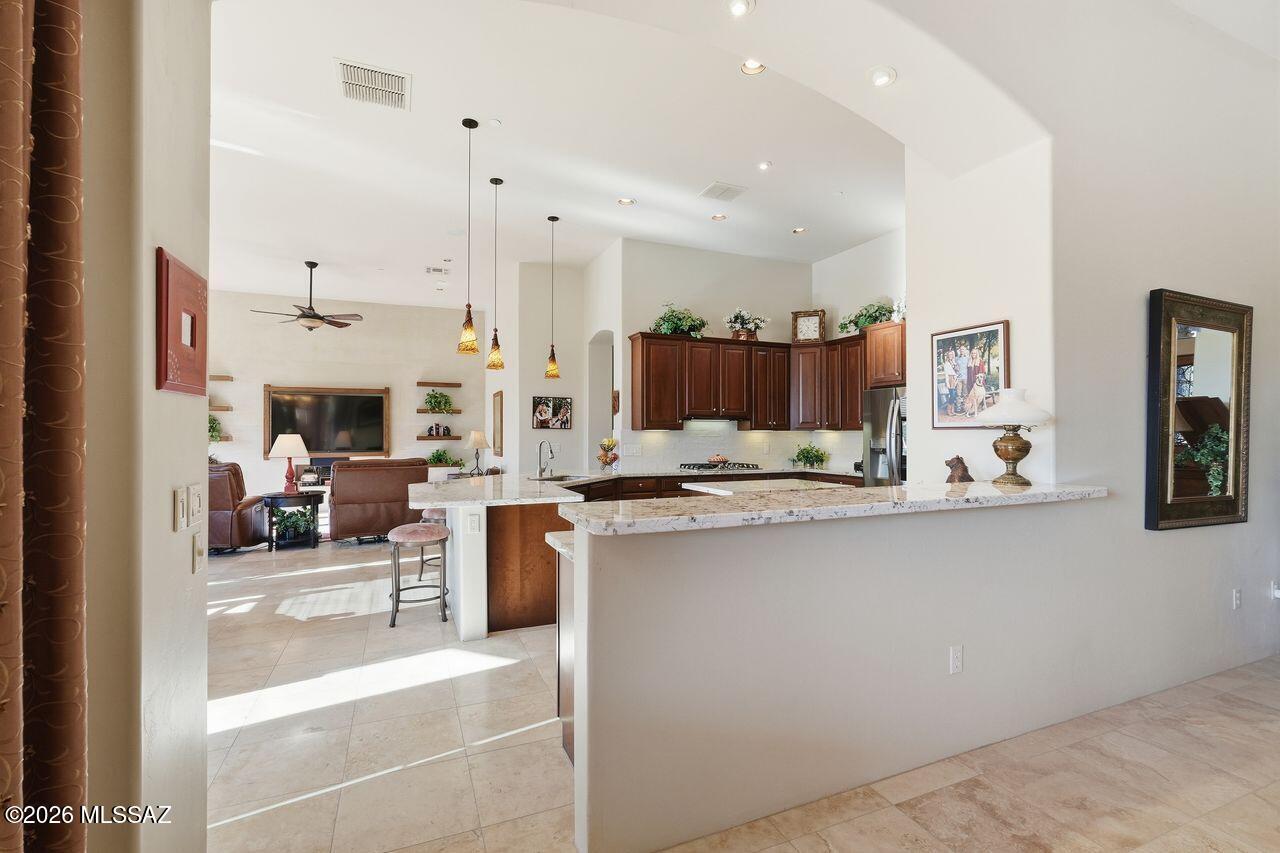 Dos Lagos at Dove Mountain (1-91) - Residential