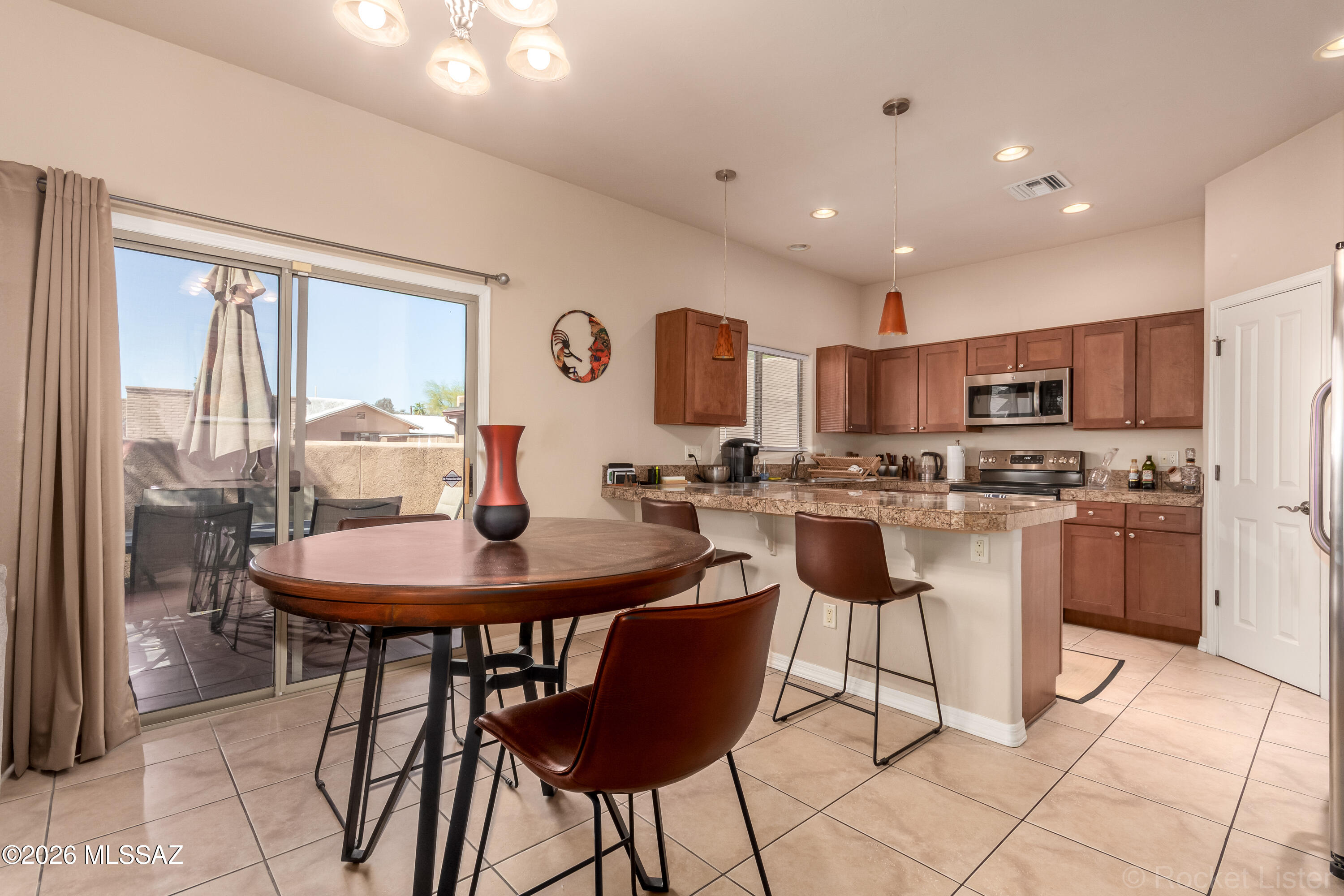 Homes At Irwin Pl (1-12) - Residential