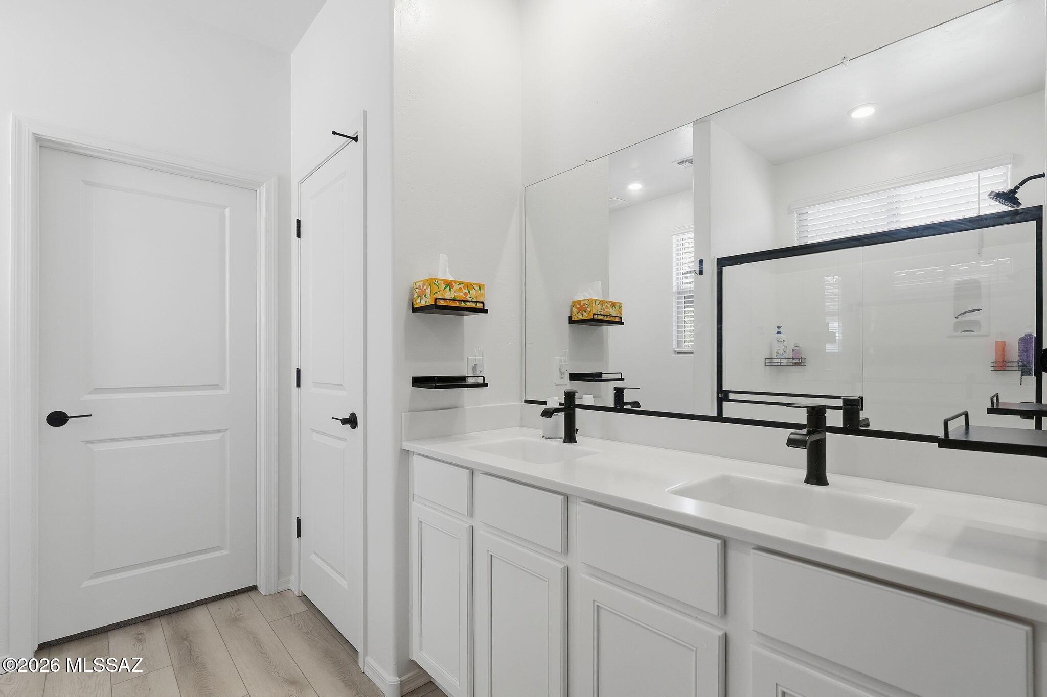 De Anza - Residential