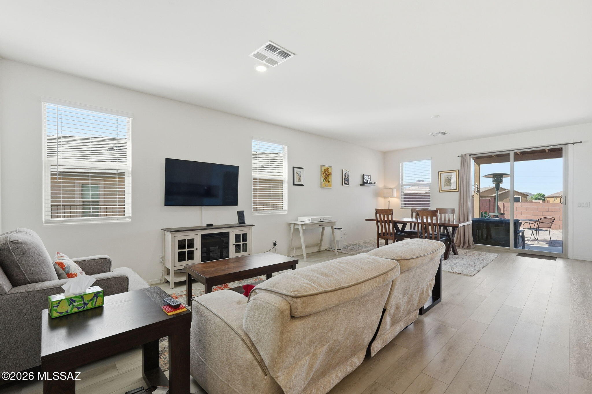 De Anza - Residential