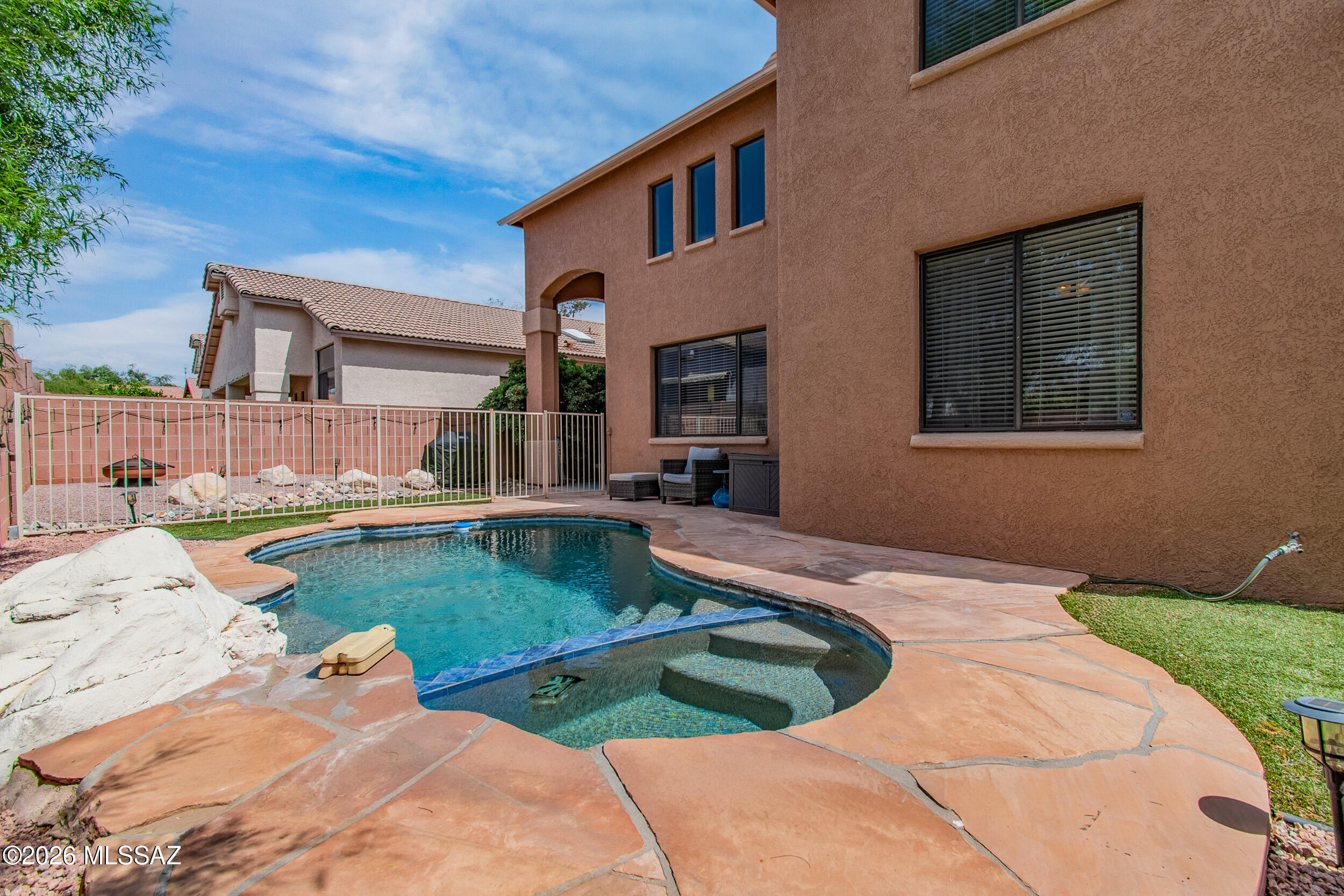 Catalina Point (1-32) - Residential