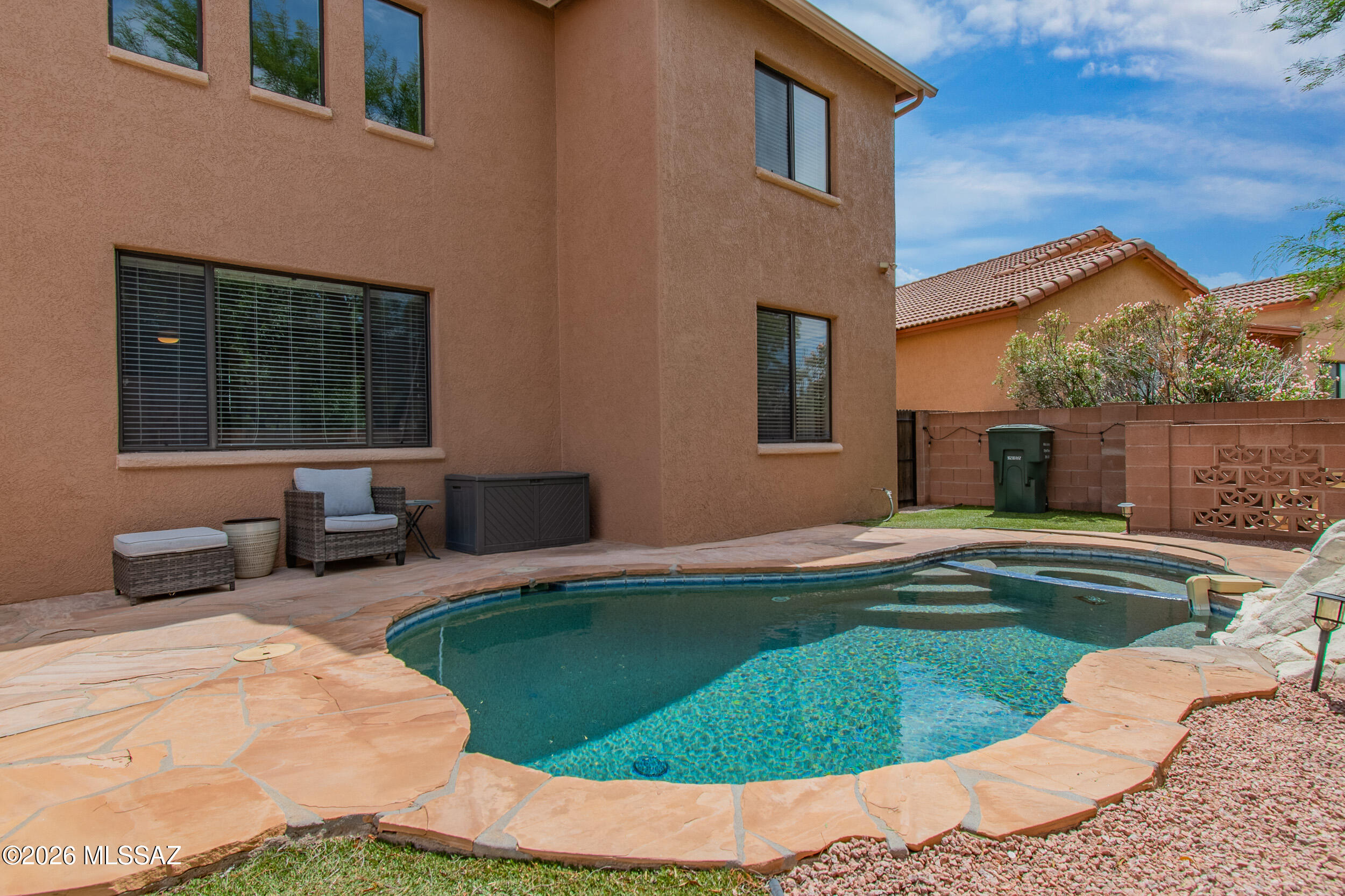 Catalina Point (1-32) - Residential