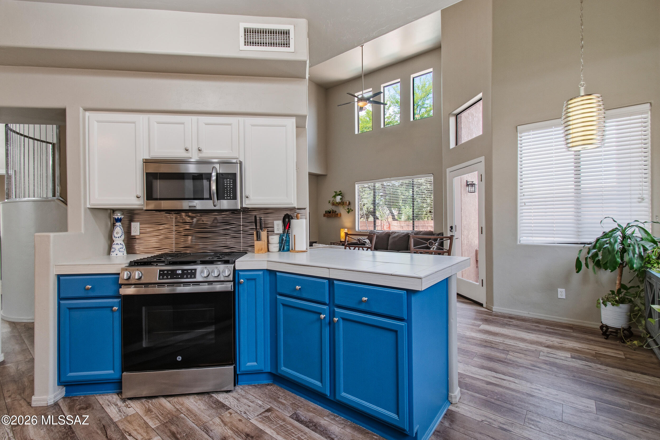 Catalina Point (1-32) - Residential