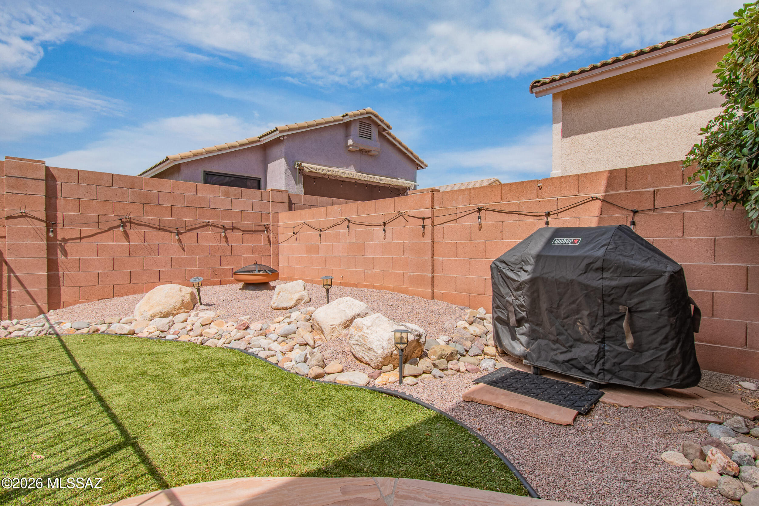 Catalina Point (1-32) - Residential