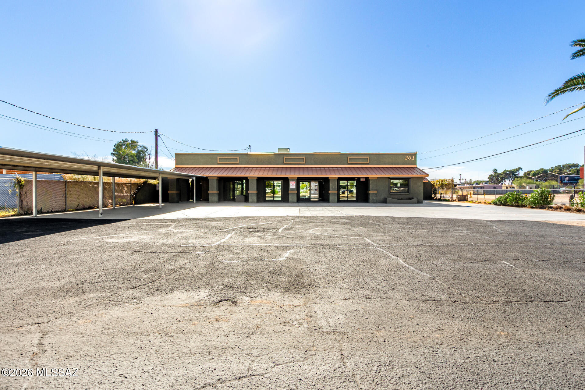 261 W Fort Lowell Road