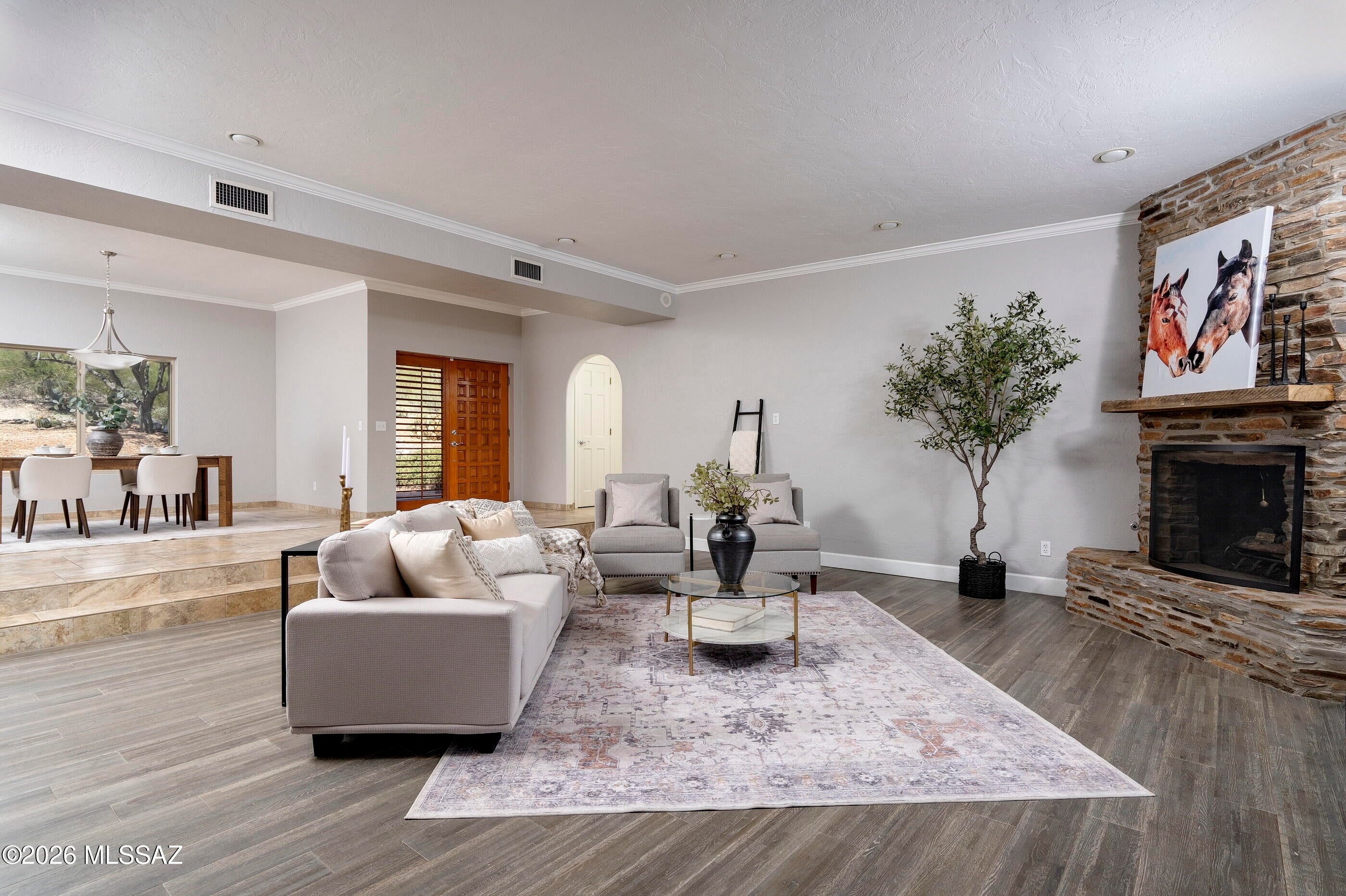5360 N Apache Hills Trail