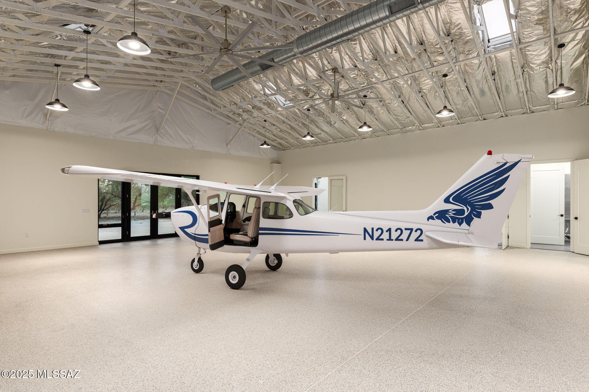 La Cholla Airpark - Residential